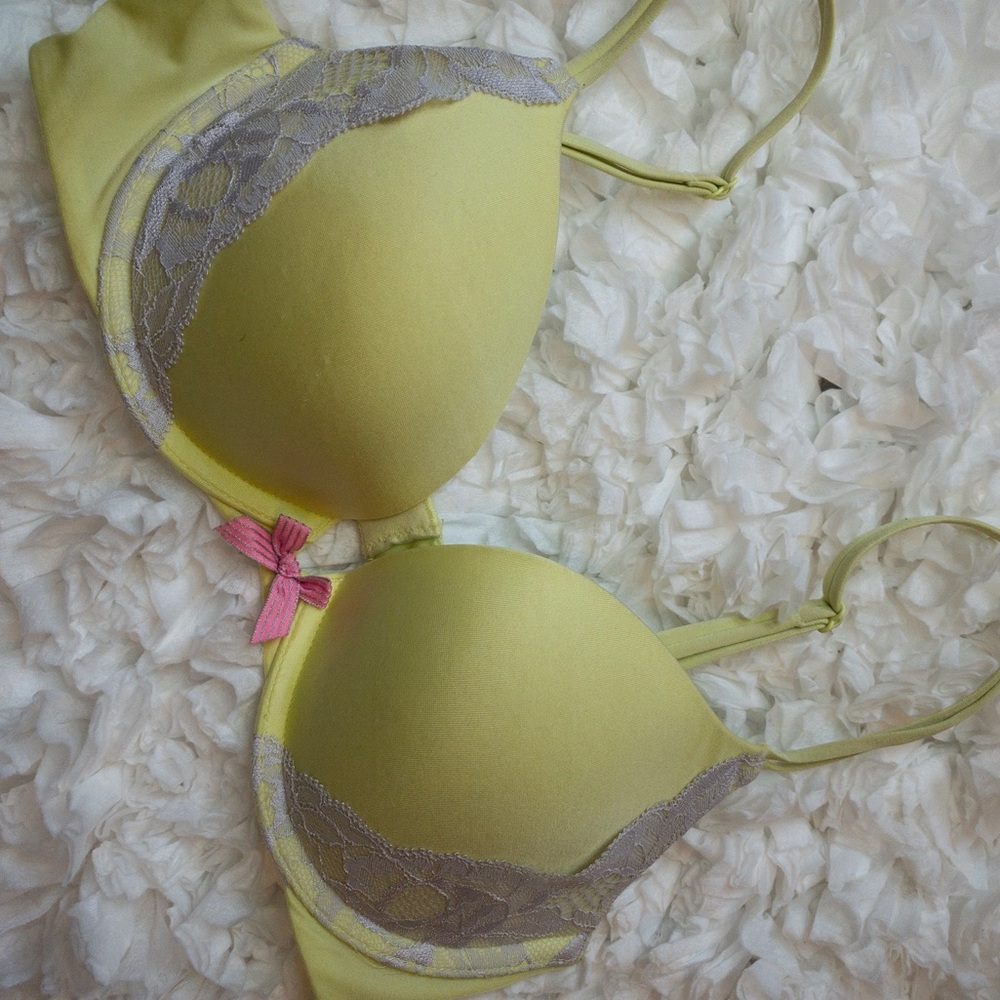 Bra